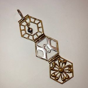 NWT Sara Blaine #11070 Honeycomb Pendant